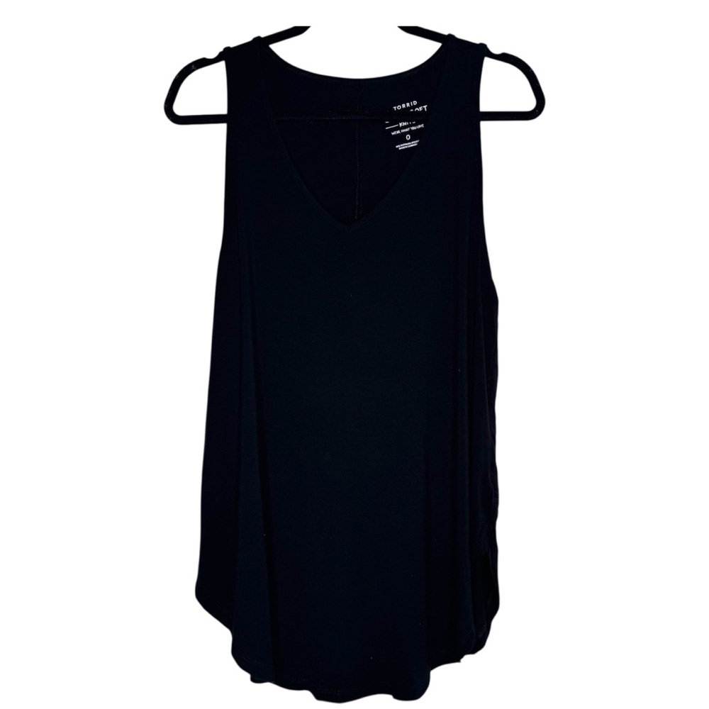 Torrid Black Super Soft V-Neck Tank Top Size 0